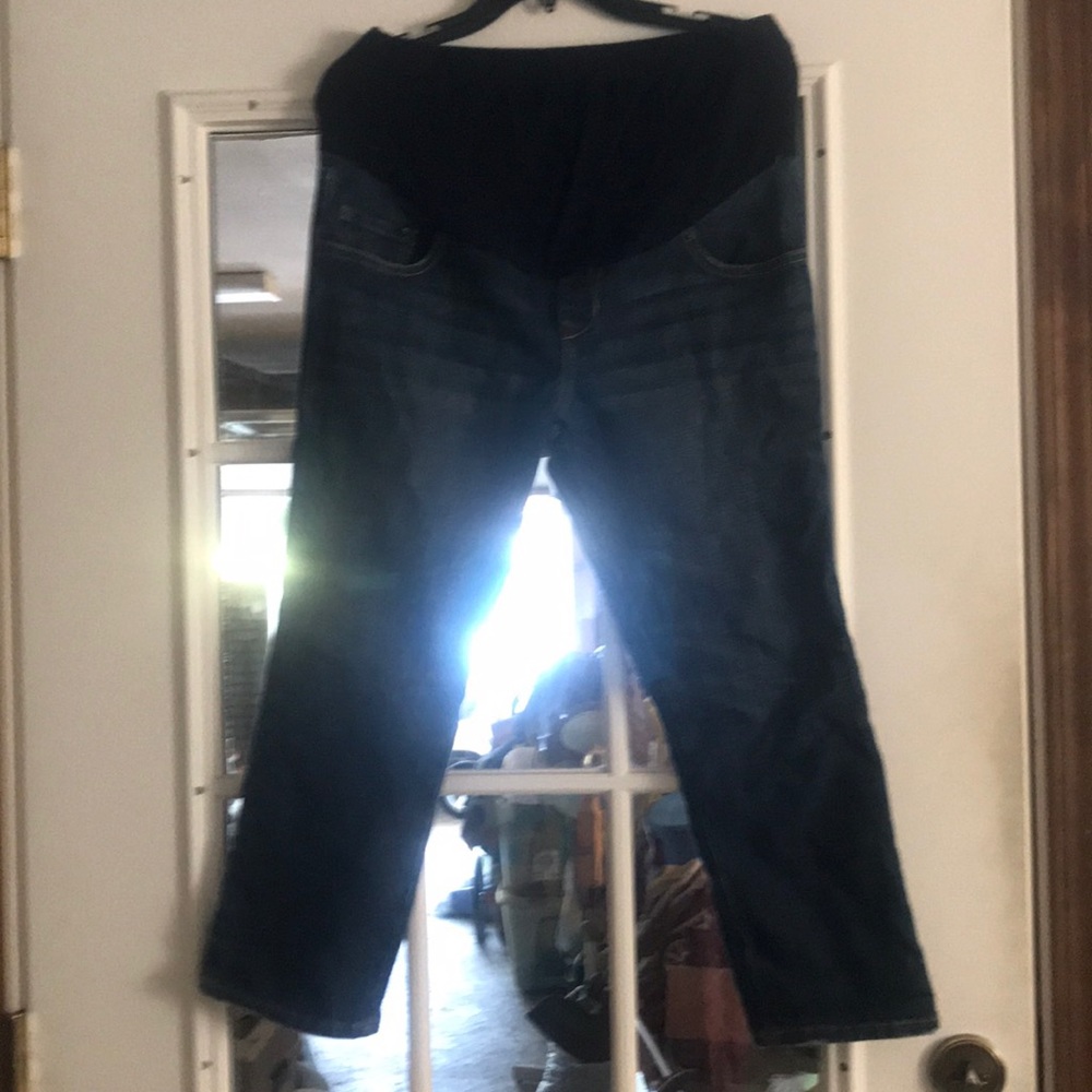 Maternity jean capris